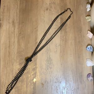 Black knot necklace